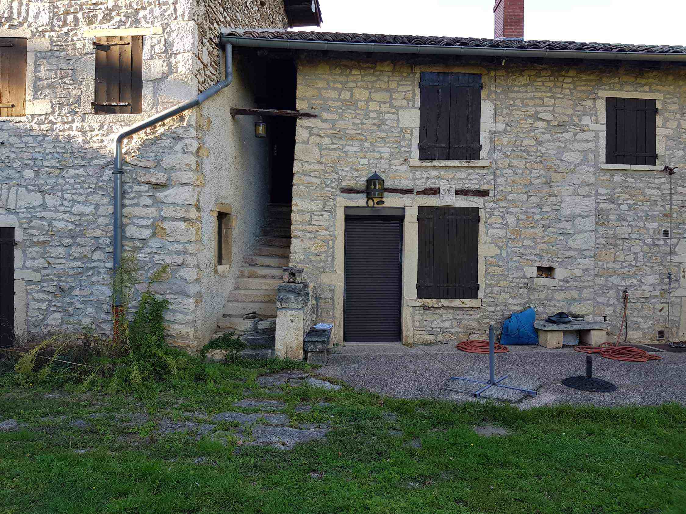 maison-pierre-villefranche