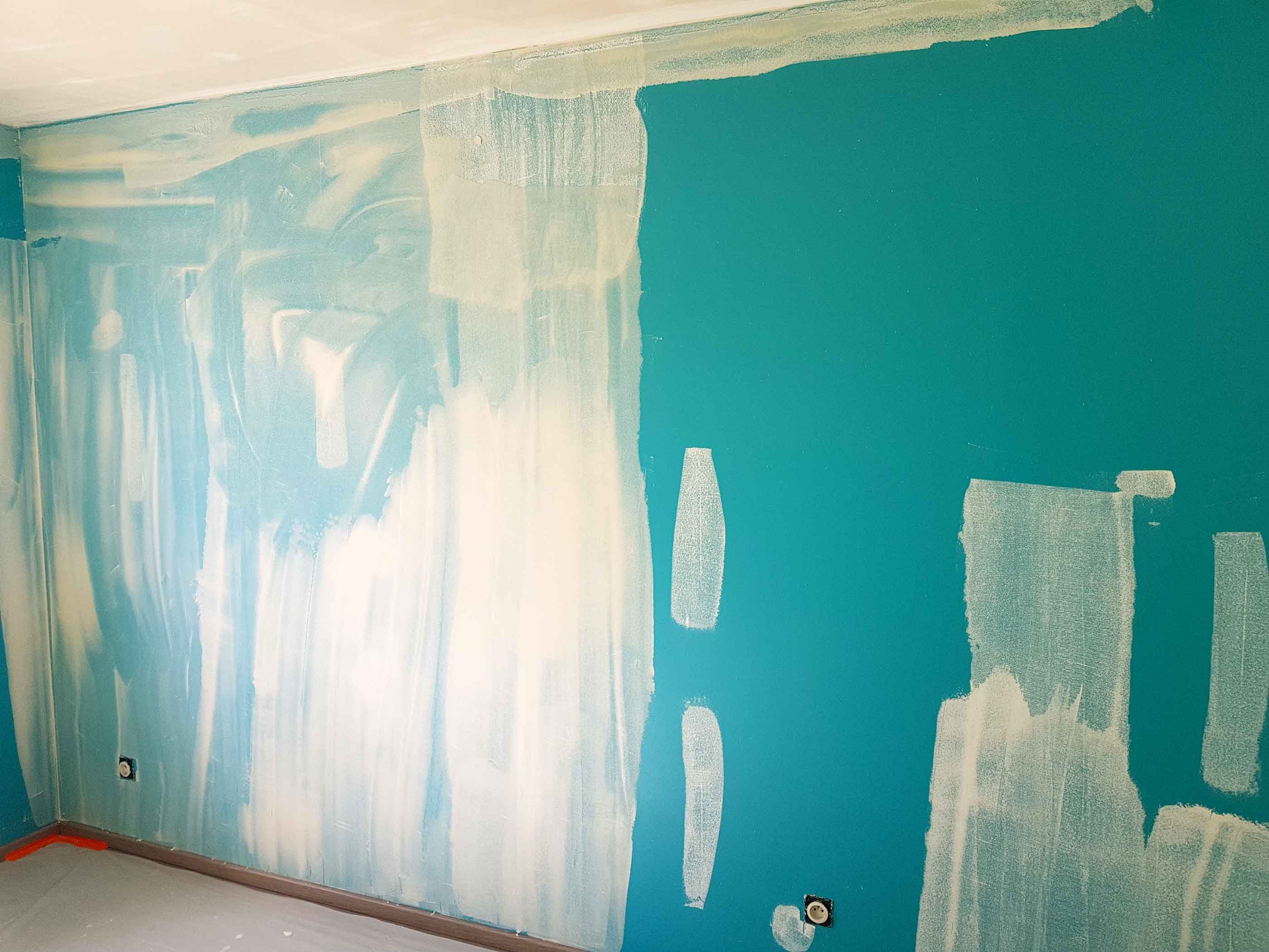travaux-renovation peinture ratissage murs