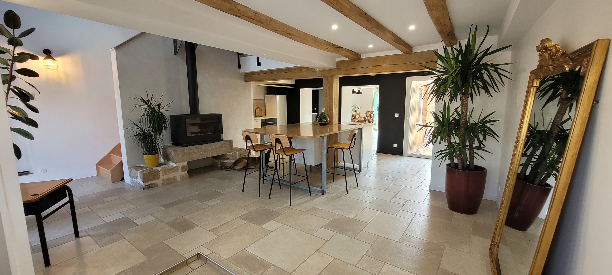 3.1 renovation-longere-cote-dor-Après Entrée-1