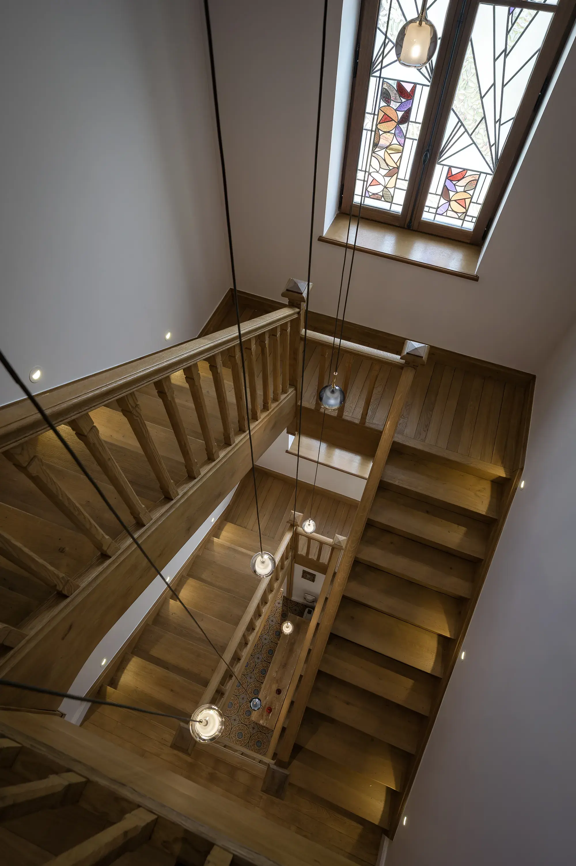 escaliers-HD-7_4_11zon