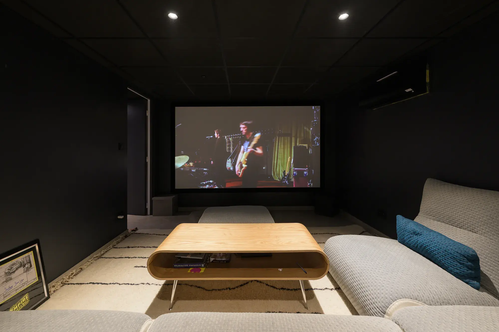 salle de cinema-net-3_10_11zon