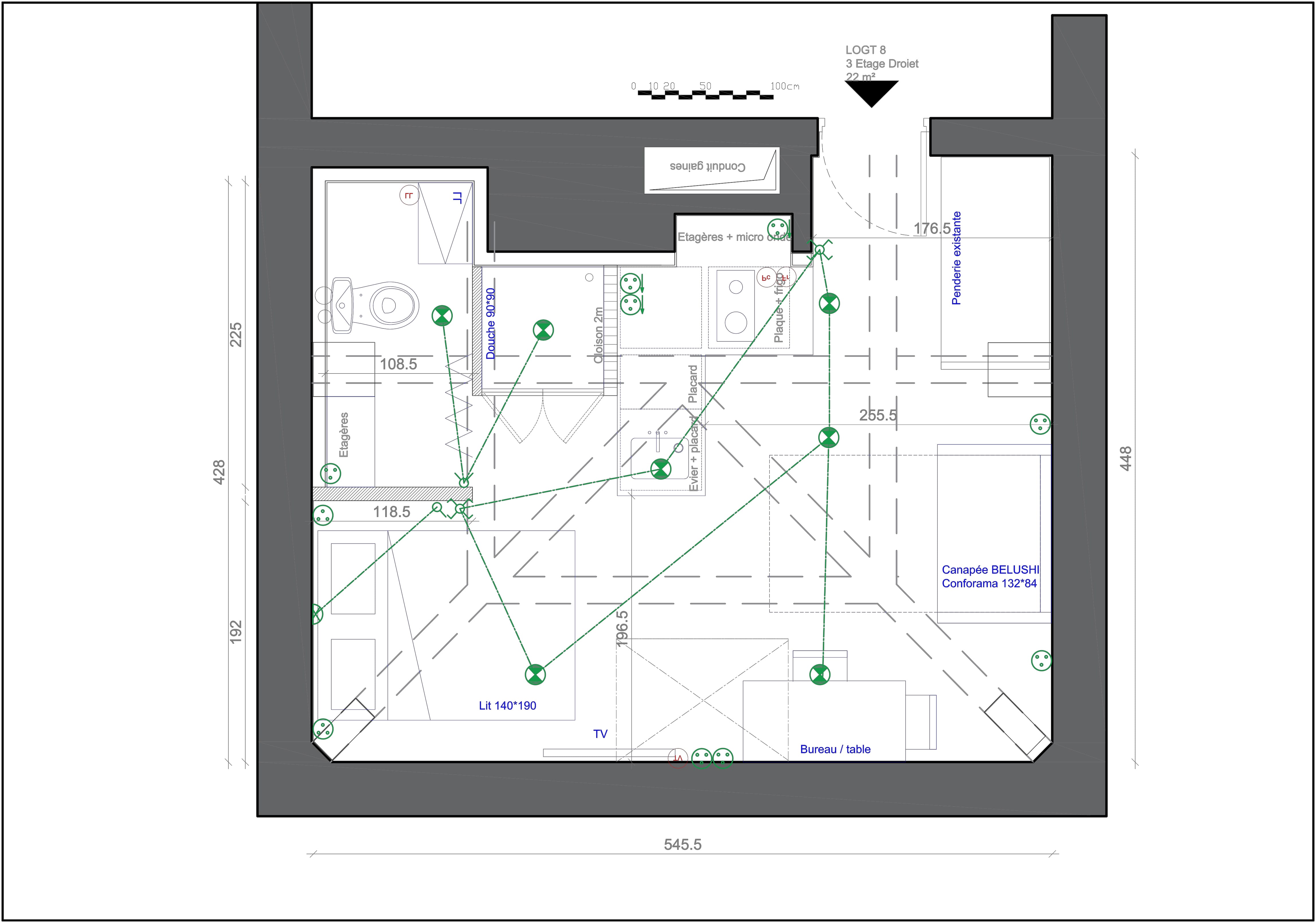 Studio dans les combles 25 m²