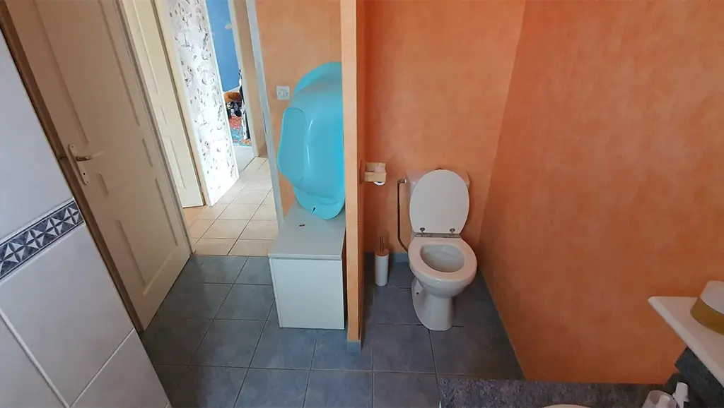 toilettes-avant